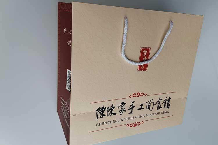 掌握这些小技巧 轻松提升济宁手提袋设计新颖性!